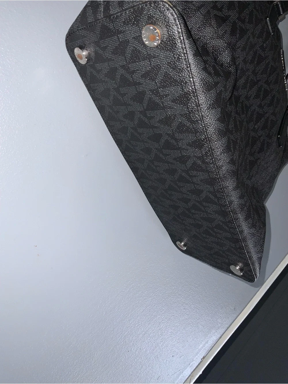 Michael Kors spacious michael